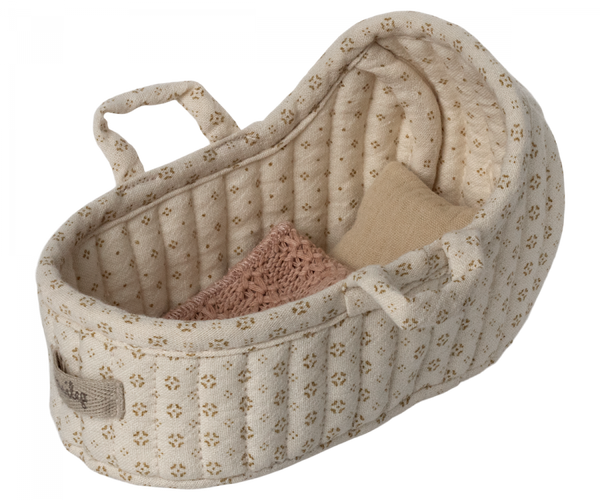 Carrycot, Micro