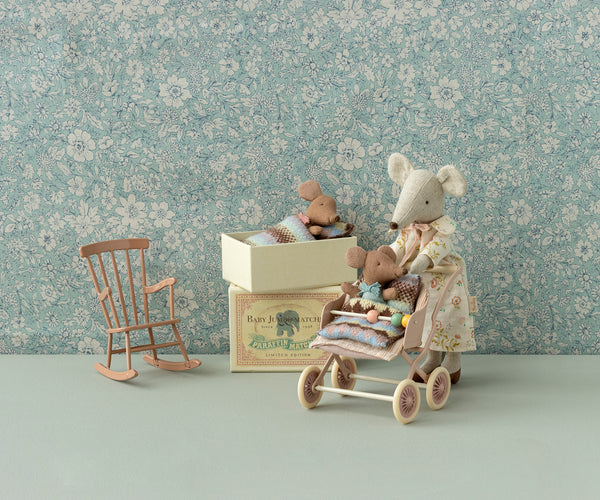 Sleepy/Wakey Mouse in a Box, Blue