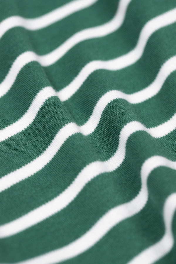 Easy On Top, Holly Green/Breton Fox